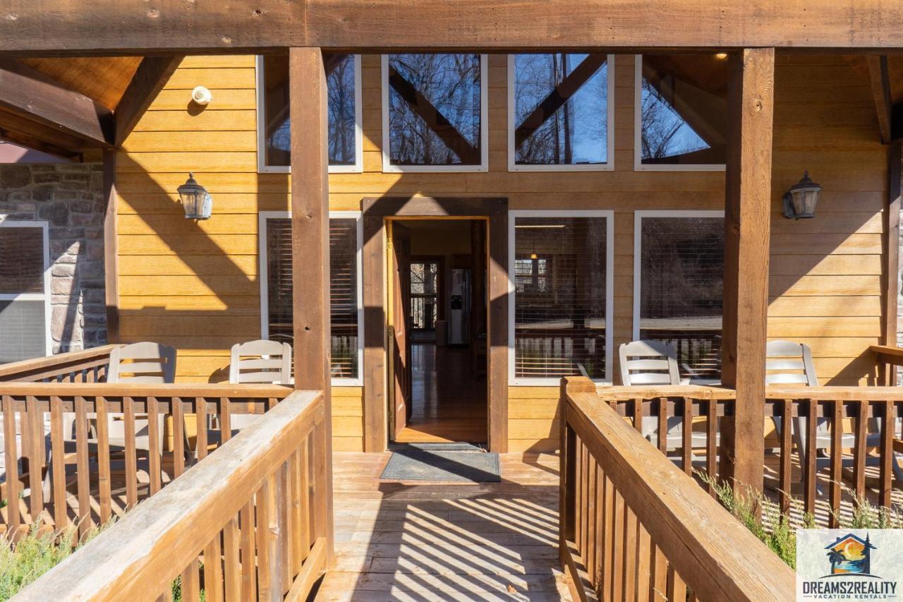 Forest Heights Lodge - 6Br - Pool Table - Near Silver Dollar City - Free Tickets Included แบรนสัน ภายนอก รูปภาพ