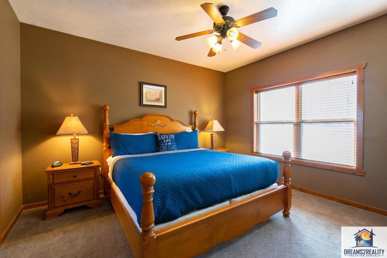 Forest Heights Lodge - 6Br - Pool Table - Near Silver Dollar City - Free Tickets Included แบรนสัน ภายนอก รูปภาพ