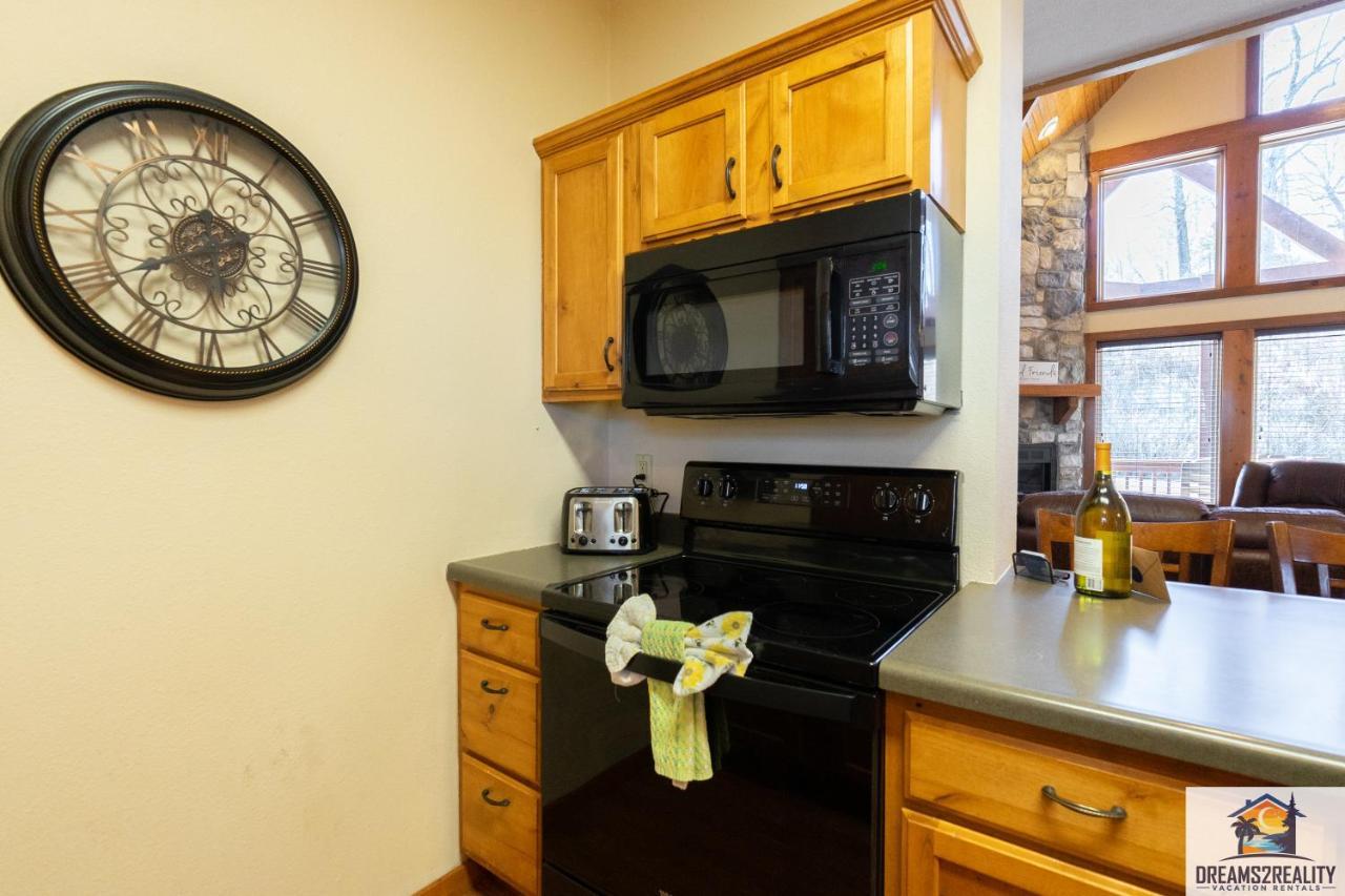 Forest Heights Lodge - 6Br - Pool Table - Near Silver Dollar City - Free Tickets Included แบรนสัน ภายนอก รูปภาพ