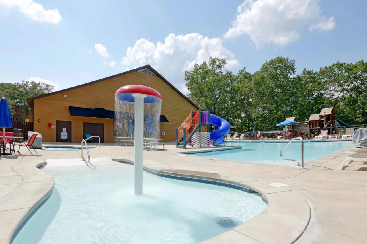 Forest Heights Lodge - 6Br - Pool Table - Near Silver Dollar City - Free Tickets Included แบรนสัน ภายนอก รูปภาพ