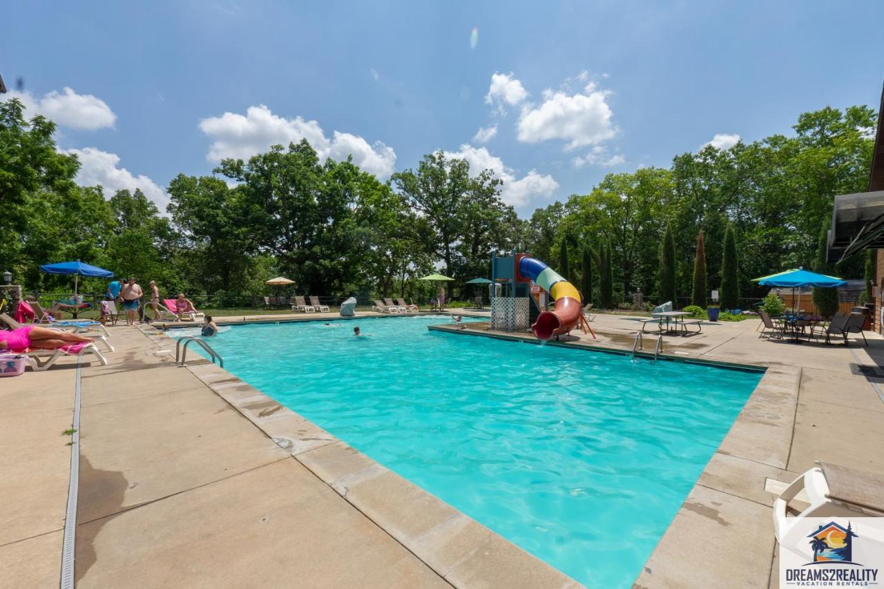 Forest Heights Lodge - 6Br - Pool Table - Near Silver Dollar City - Free Tickets Included แบรนสัน ภายนอก รูปภาพ