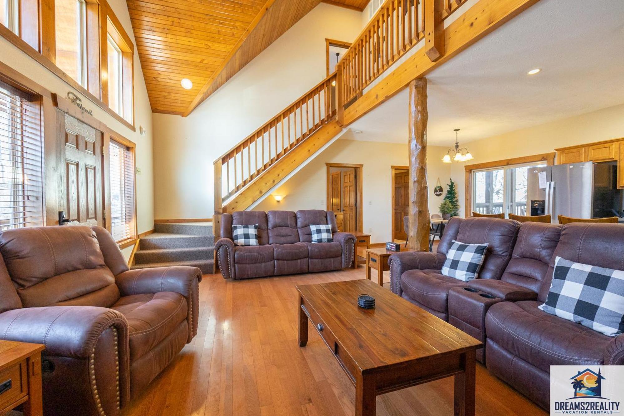 Forest Heights Lodge - 6Br - Pool Table - Near Silver Dollar City - Free Tickets Included แบรนสัน ภายนอก รูปภาพ